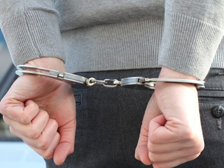 Trzymiesięczny areszt dla dwóch obywateli Gruzji za kradzież w Markach