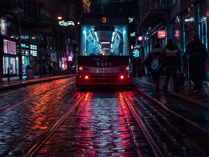 Warszawski projekt modernizacji torów tramwajowych: ponad 3 km tras na ul. Słomińskiego czeka na przebudowę